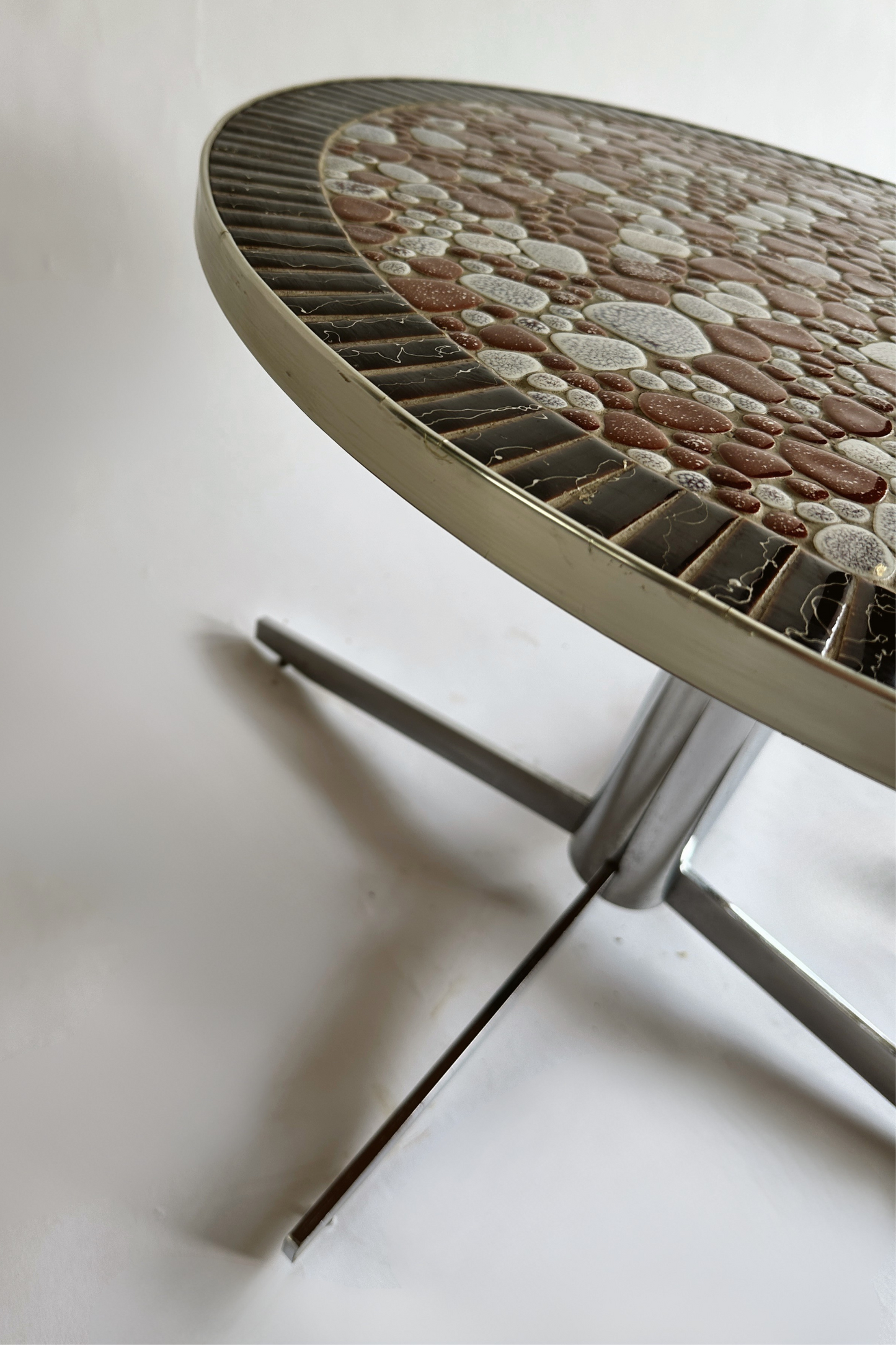 Ornate MCM mosaic stone coffee table (c.1950's)