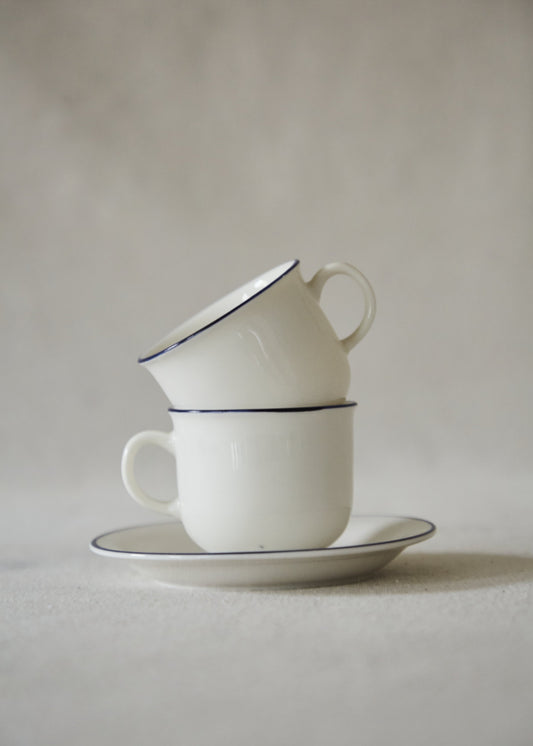 “HJ Design” Espresso Cups and Saucer