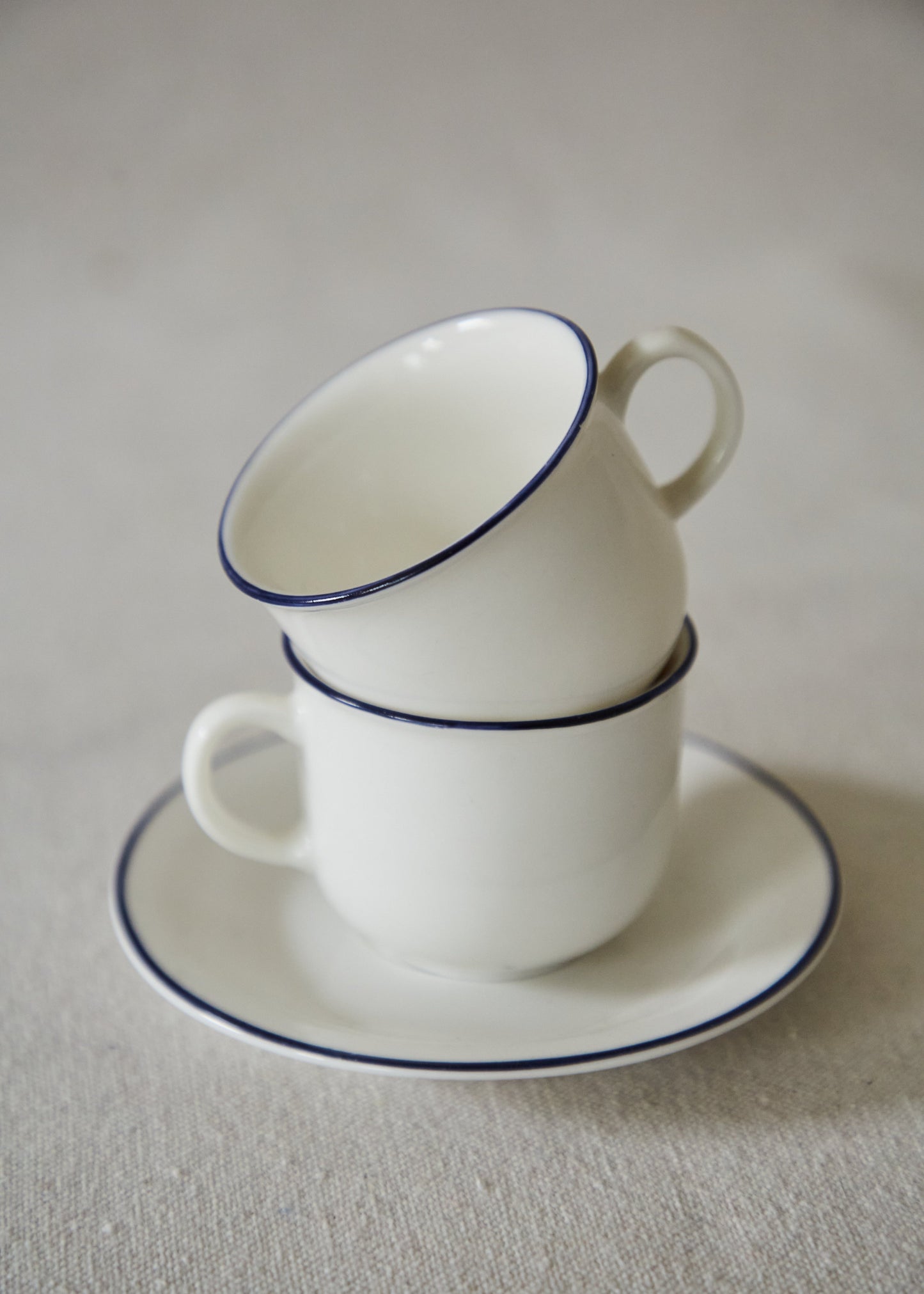 “HJ Design” Espresso Cups and Saucer