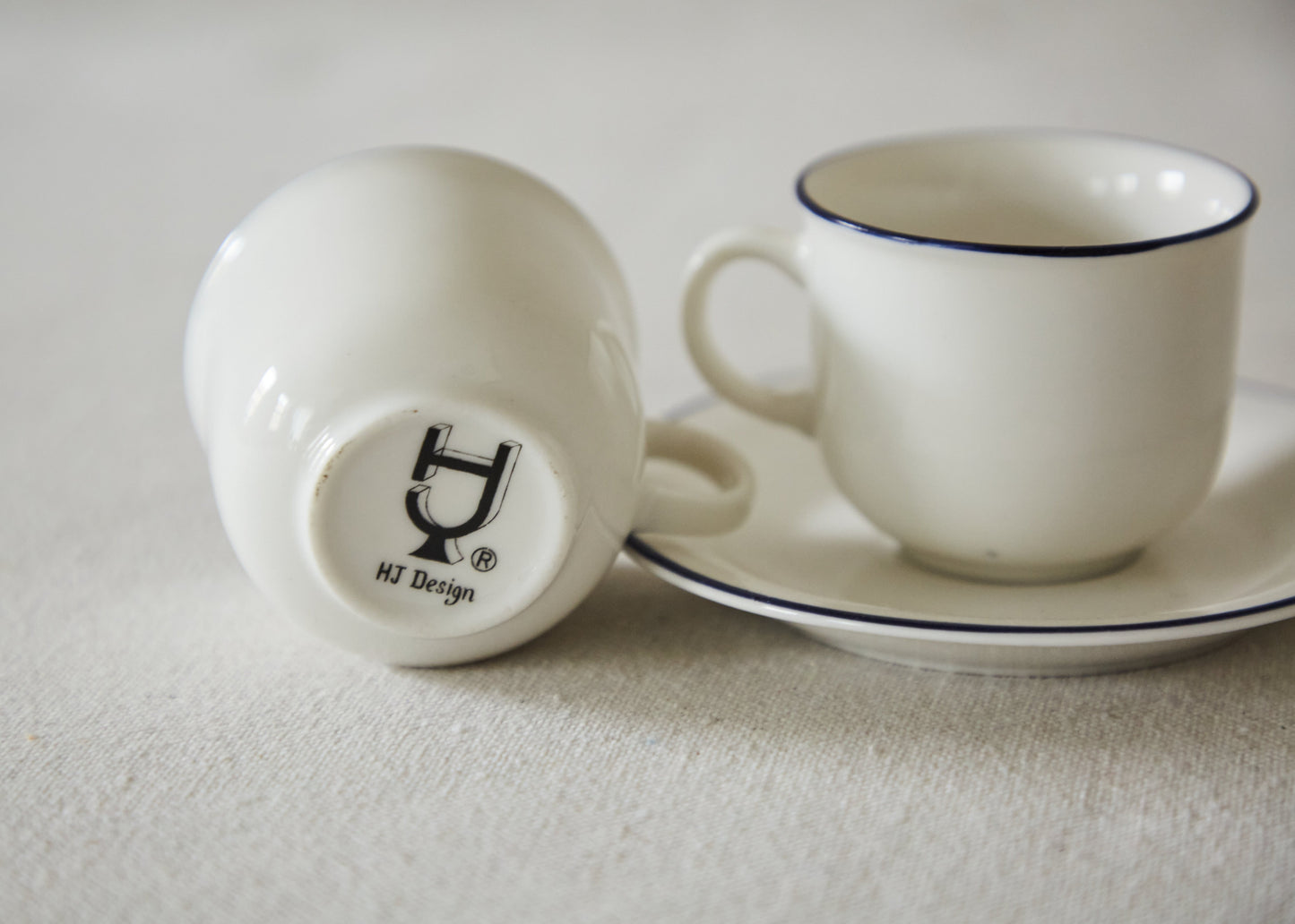 “HJ Design” Espresso Cups and Saucer