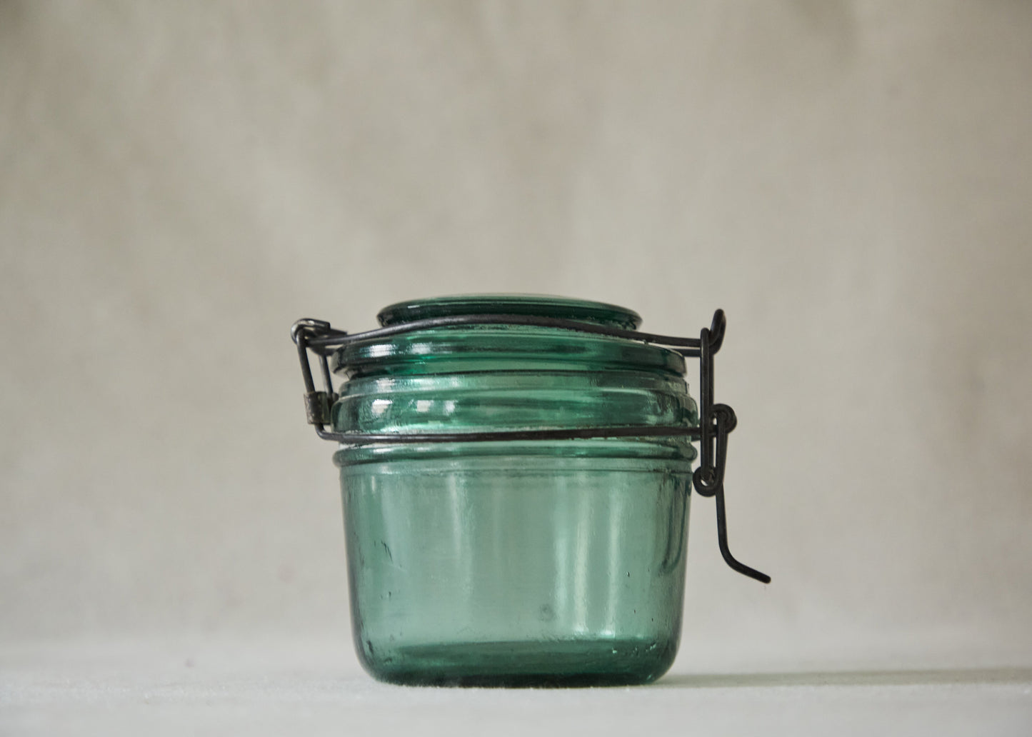 ‘L’ideale’ green glass canister